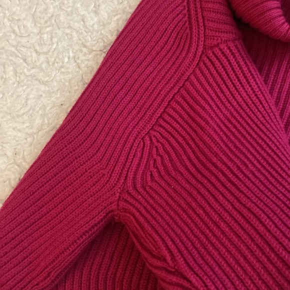 Babaton⭐️Guell Pink Sweater♥️EUC - Picture 10 of 15